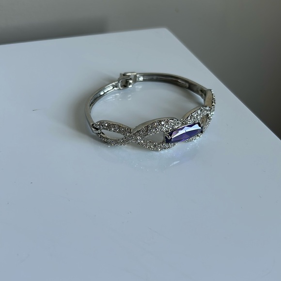 (3 for $15) Crystal Cuff Bracelet 💎🔮 - Picture 6 of 8